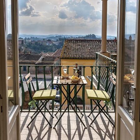 Ferienwohnung San Miniato - Terrazza Panoramica In Centro Storico Exterior foto