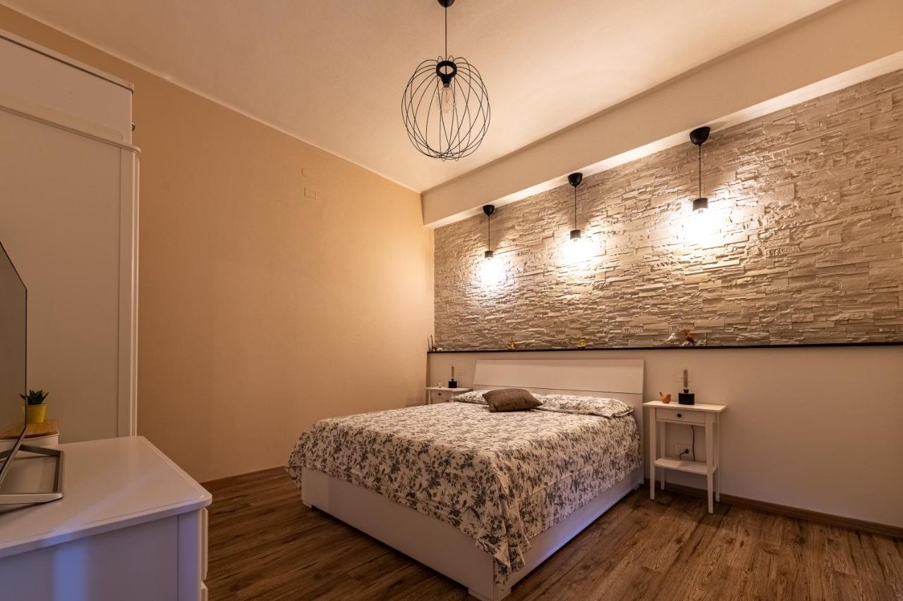 Ferienwohnung San Miniato - Terrazza Panoramica In Centro Storico Exterior foto