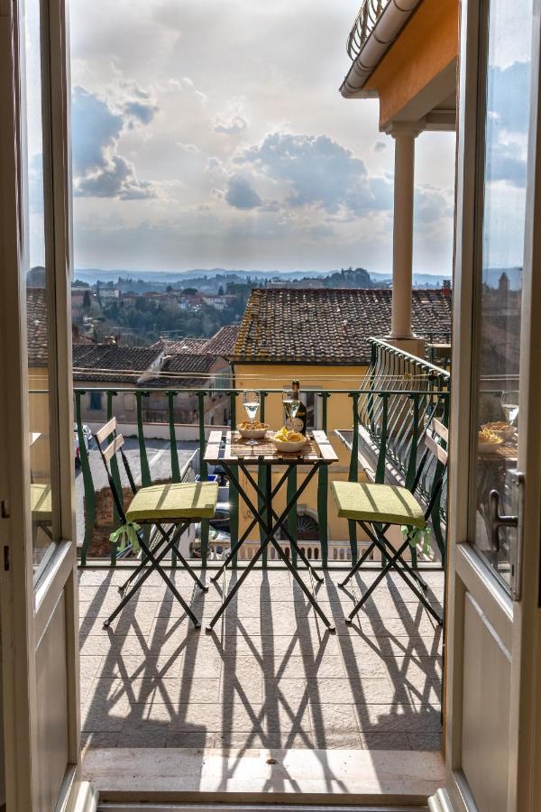 Ferienwohnung San Miniato - Terrazza Panoramica In Centro Storico Exterior foto